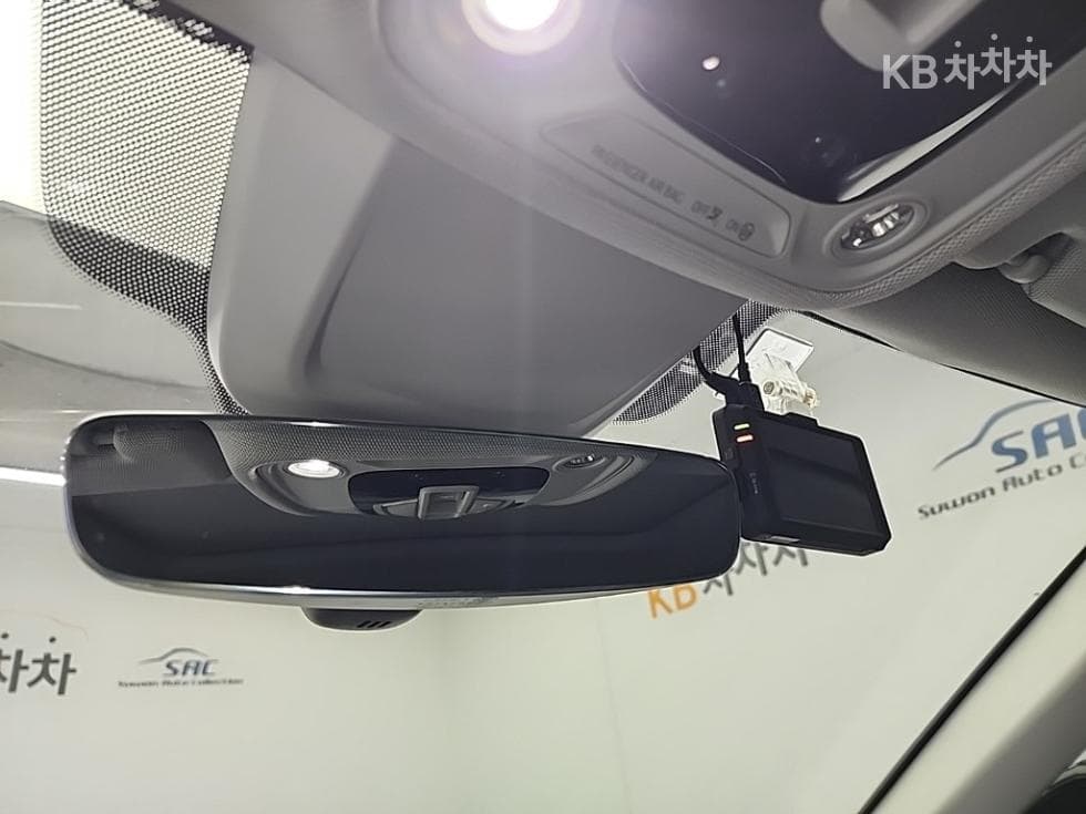 (328m4082)Audi A6(C8)40 TDI Basic - 17