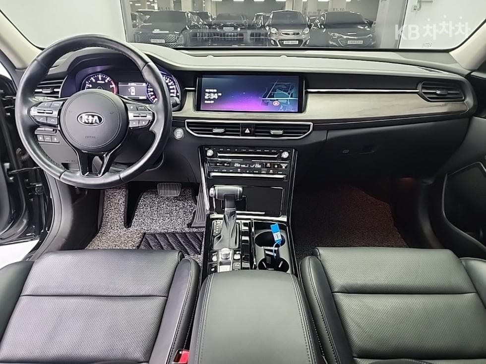 (383 words5036)Kia K7 Premier 2.5 GDi Prestige - 7