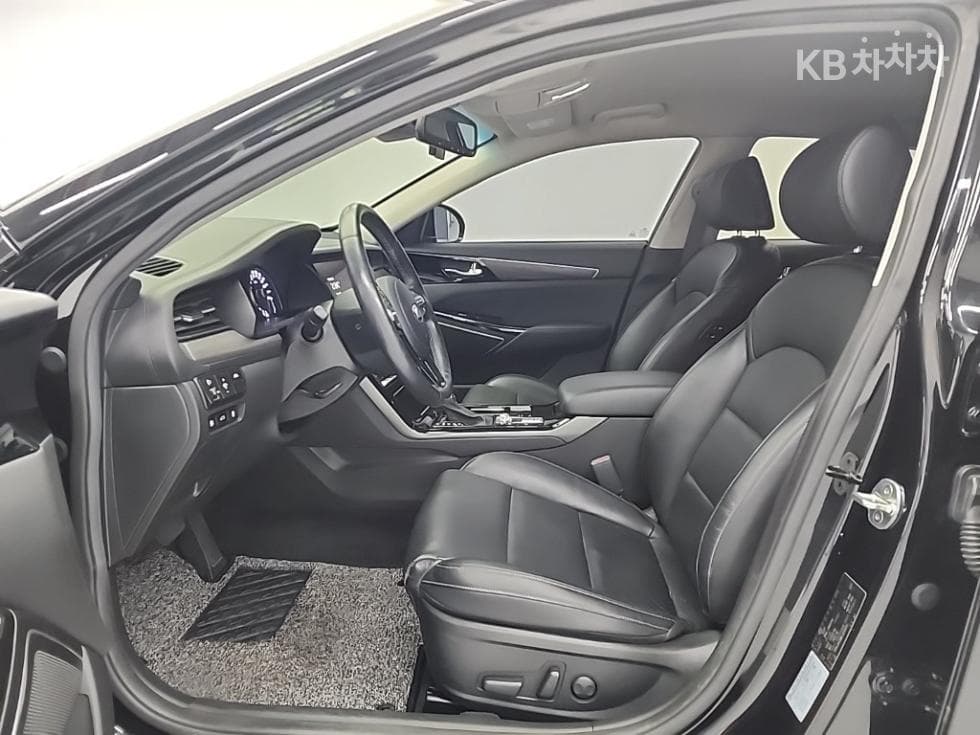 (383 words5036)Kia K7 Premier 2.5 GDi Prestige - 11