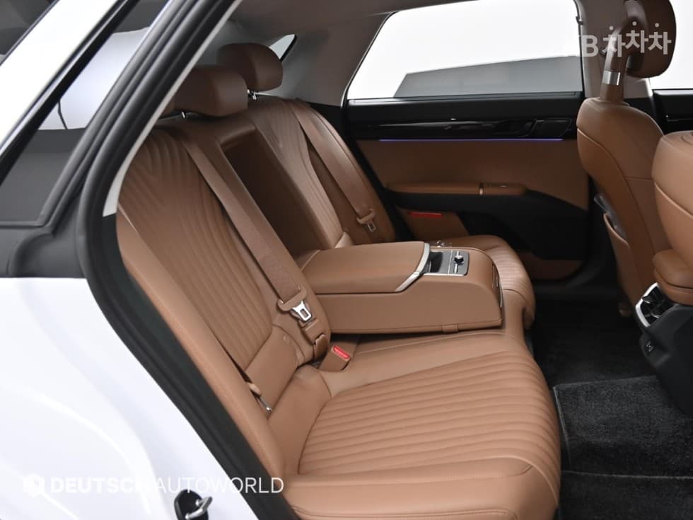 (237of 1095)Hyundai D All New Grandeur Hybrid1.6 Turbo Gasoline Calligraphy Black Exterior - 12