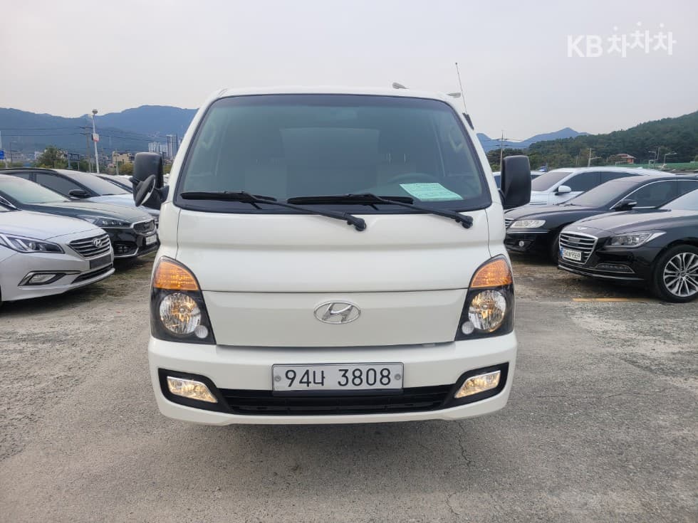 Хюндай Porter 2 Удължено междуосие Super Cab 저상Box Truck Стил - Image 1