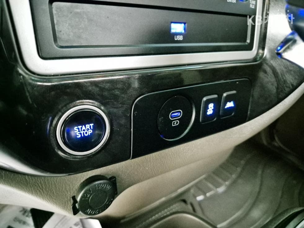 (86new2025)Hyundai Porter2 Electric Supercab Extra Long Axle Premium Special - 15