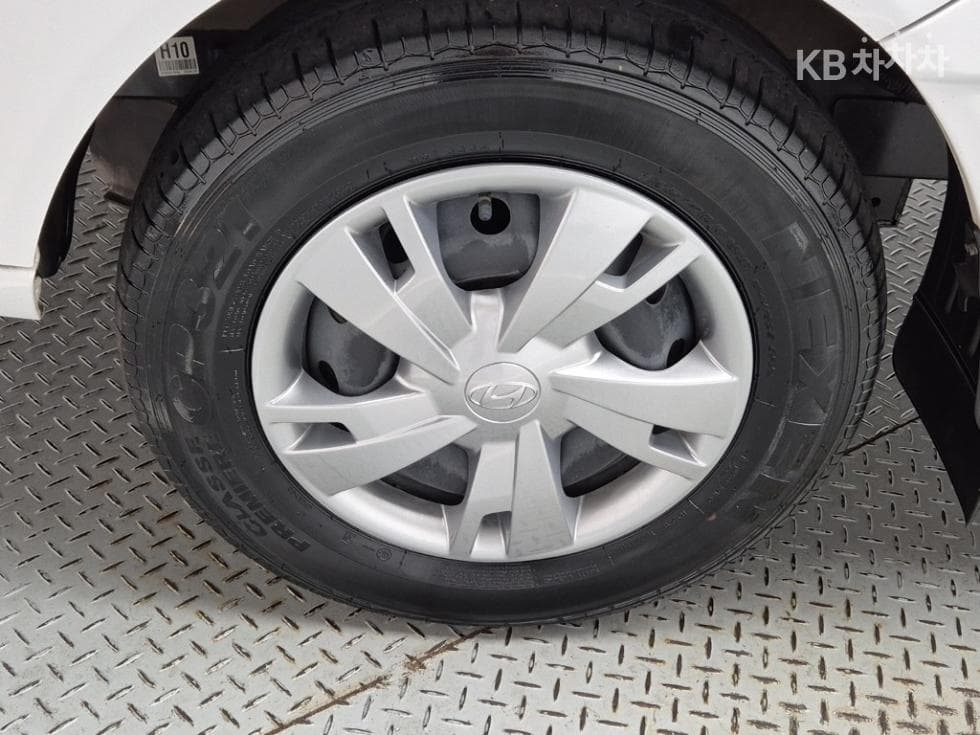 (86new2025)Hyundai Porter2 Electric Supercab Extra Long Axle Premium Special - 19