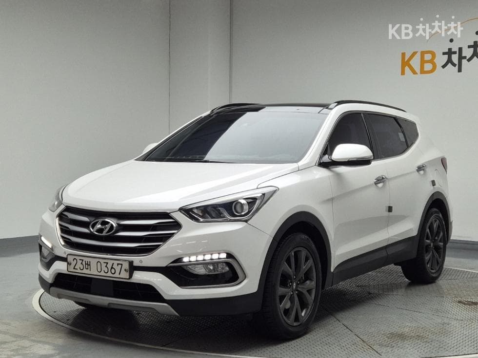 Hyundai Santa Fe The Prime Diesel R2.0 4WD 5-Passenger Exclusive Base - Image 1