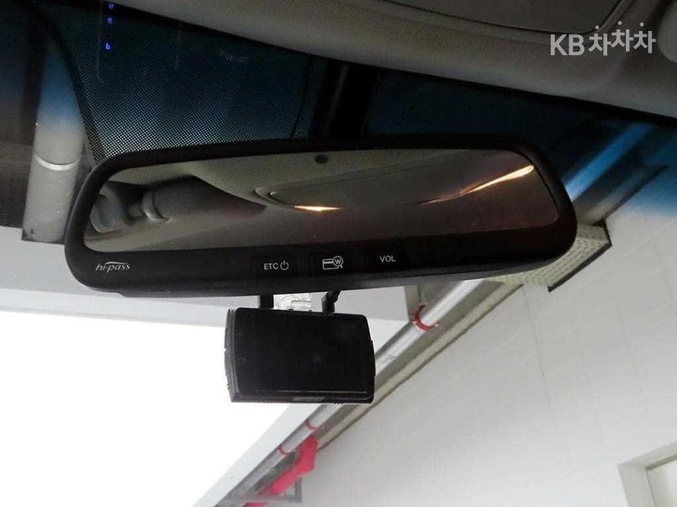 (46R0307)Hyundai Santa Fe The Prime Diesel R2.0 2WD 5-Passenger Exclusive Base - 13