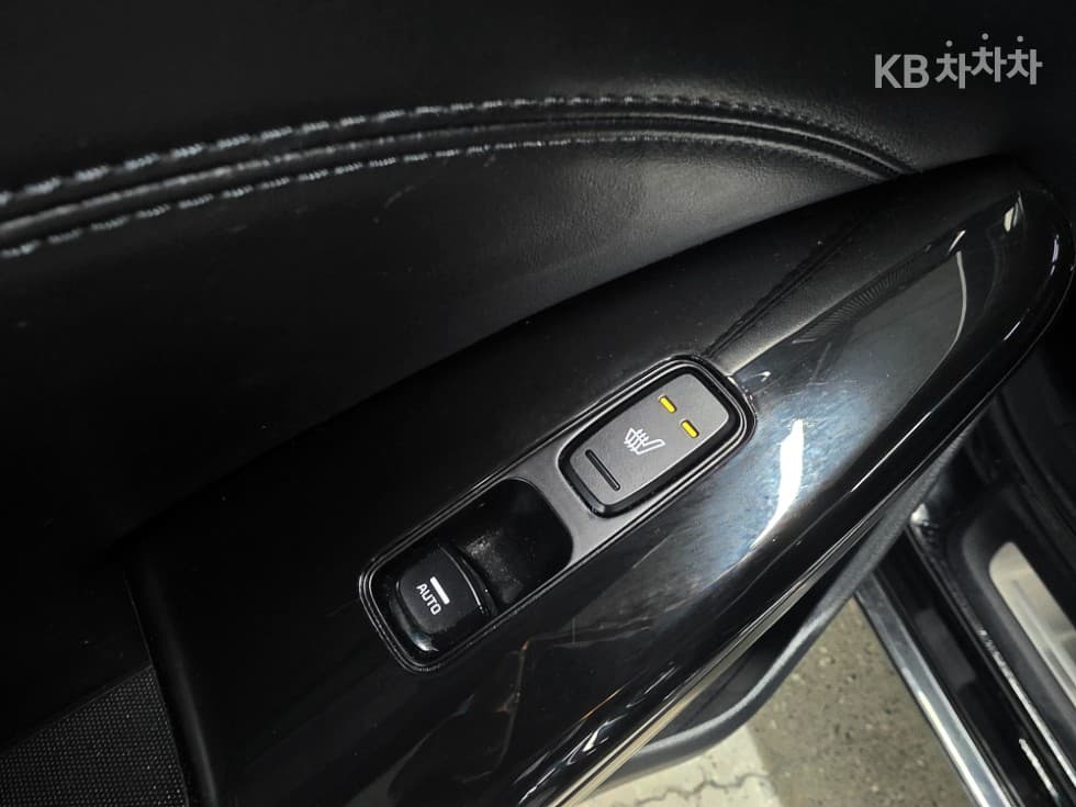 (357Low 1602)Kia K7 Premier 2.5 GDi Prestige - 14