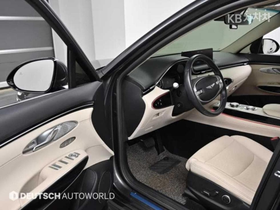 (368th1969)Genesis GV70Gasoline 2.5T 2WD - 11