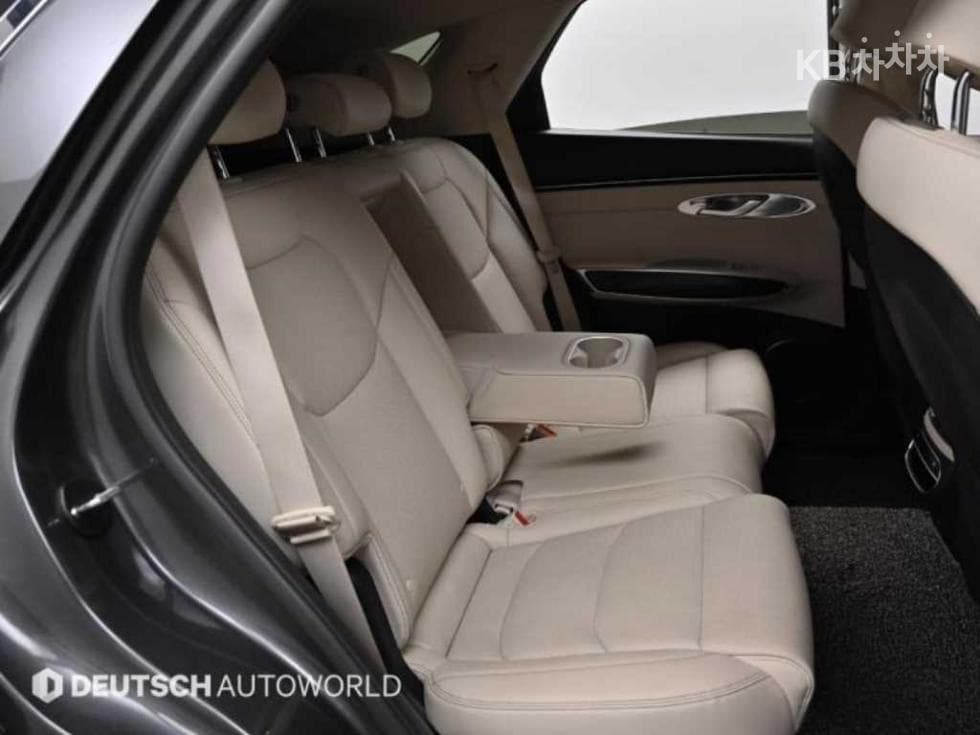 (368th1969)Genesis GV70Gasoline 2.5T 2WD - 12