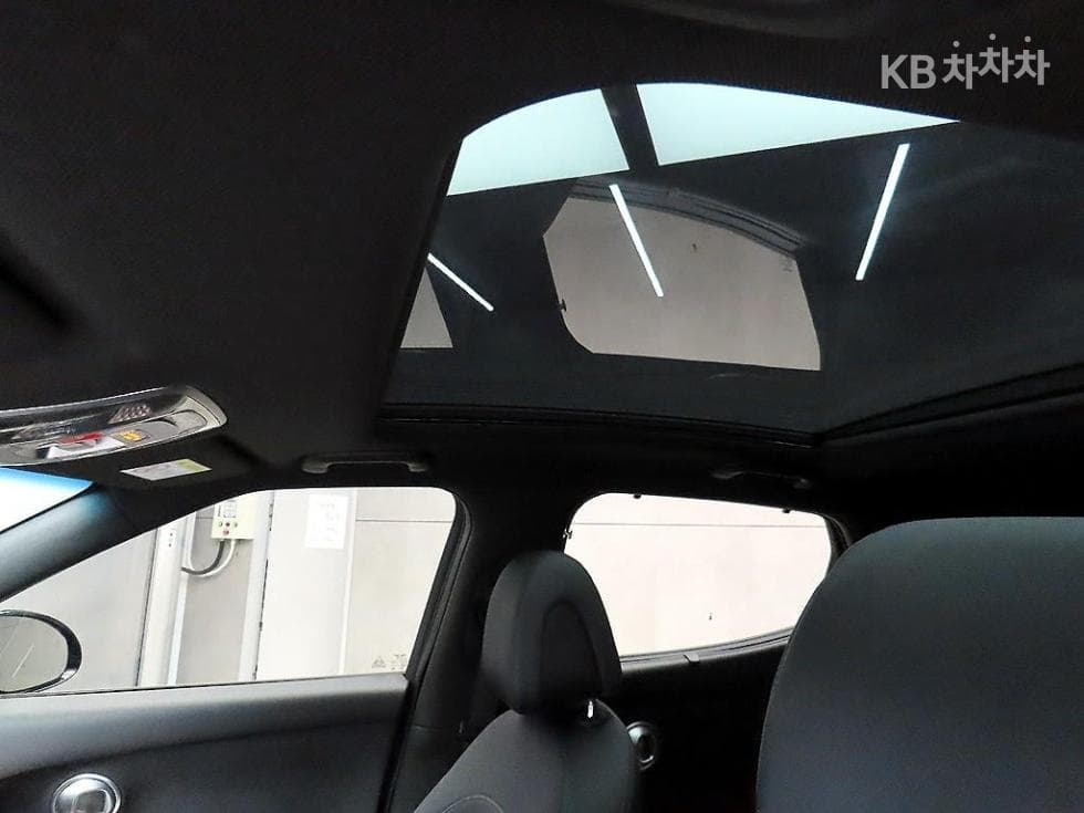 Дженезис GV60Стандартен 2WD Стандартен - 16