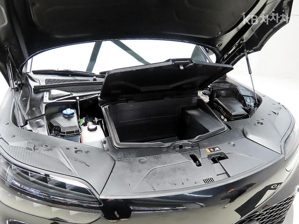 Дженезис GV60Стандартен 2WD Стандартен - 19