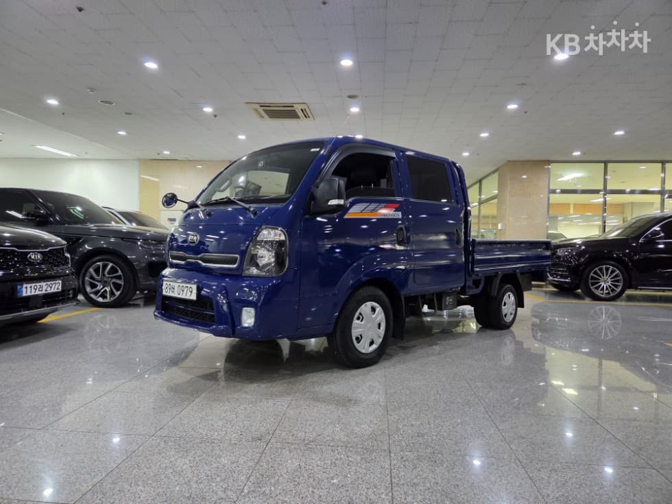 Киа Бонго 3 (лек) 1 тон Удължено междуосие Двойна Кабина CRDi Престиж - Image 1