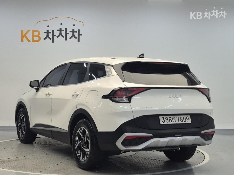 Kia Dee All New Sportage G1.6 T-GDI 2WD Trendy - Image 2