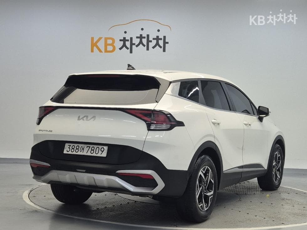 Kia Dee All New Sportage G1.6 T-GDI 2WD Trendy - Image 3