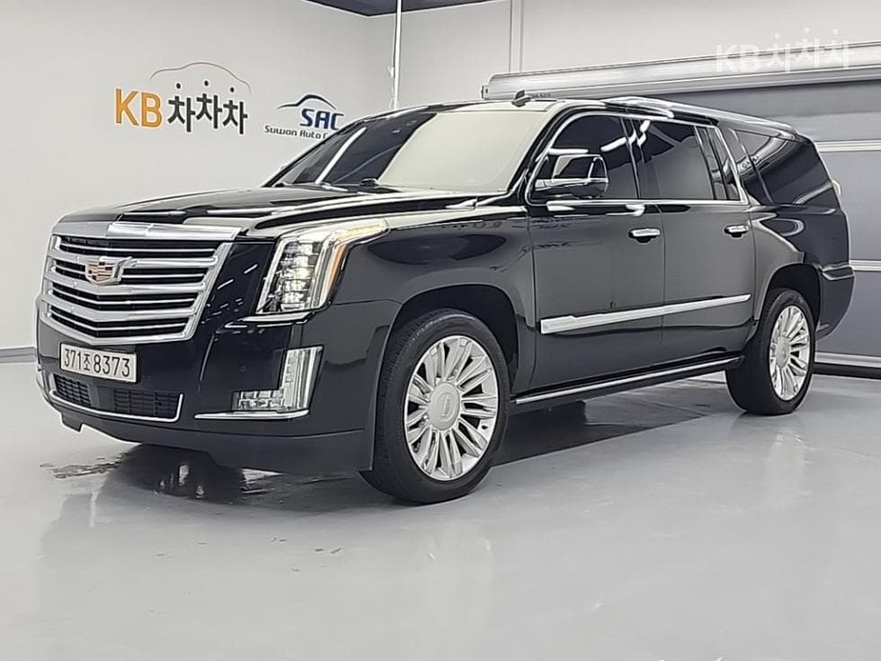 Cadillac ESCALADE (4th gen) 6.2 V8 ESV (14~) - Image 1