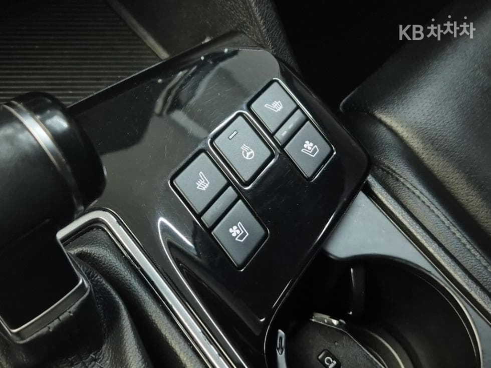 (379Lower5908)KIA All New Sportage G1.6 T-GDI 2WD Prestige - 17