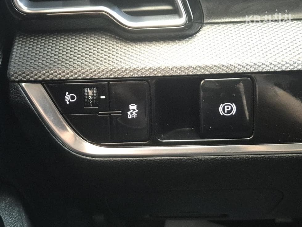 (379Lower5908)KIA All New Sportage G1.6 T-GDI 2WD Prestige - 18