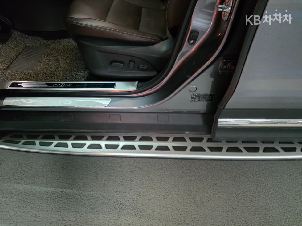 Renault Korea QM62.0 2WD RE Signature - 21