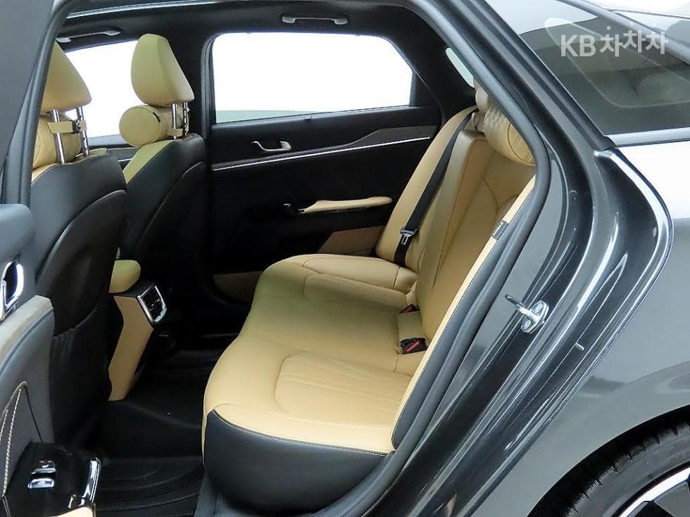 (239N4578)Kia K5 3rd Generation 1.6 GDI Turbo Signature - 14