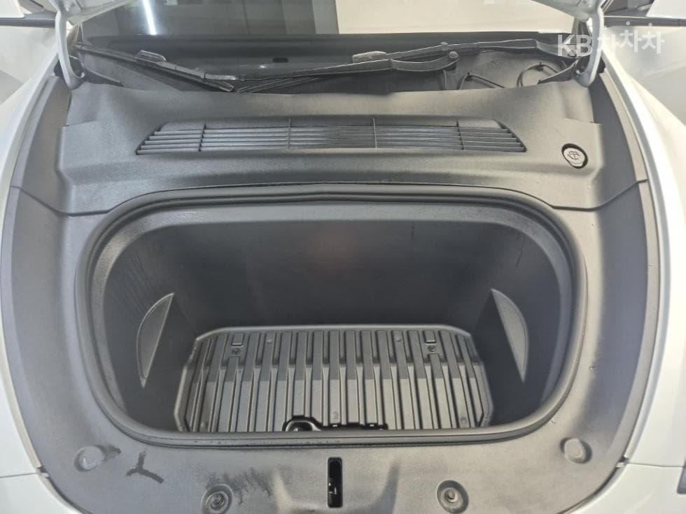 (66ru5233)Tesla Model YLong Range - 5