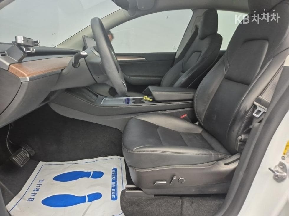 (66ru5233)Tesla Model YLong Range - 11