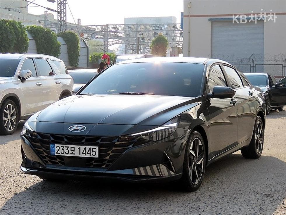 Hyundai All New Avante (CN7) 1.6 Gasoline Inspiration - Image 1