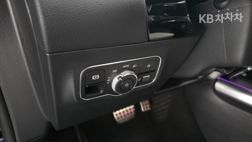 Mercedes-Benz GLA H247250 4Matic Стандартен - 18