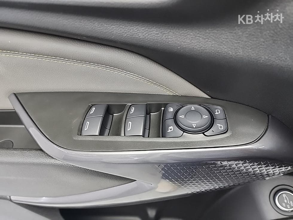 (133m2435)GM Trax Crossover 1.2L Gasoline 2WD ACTIV - 16