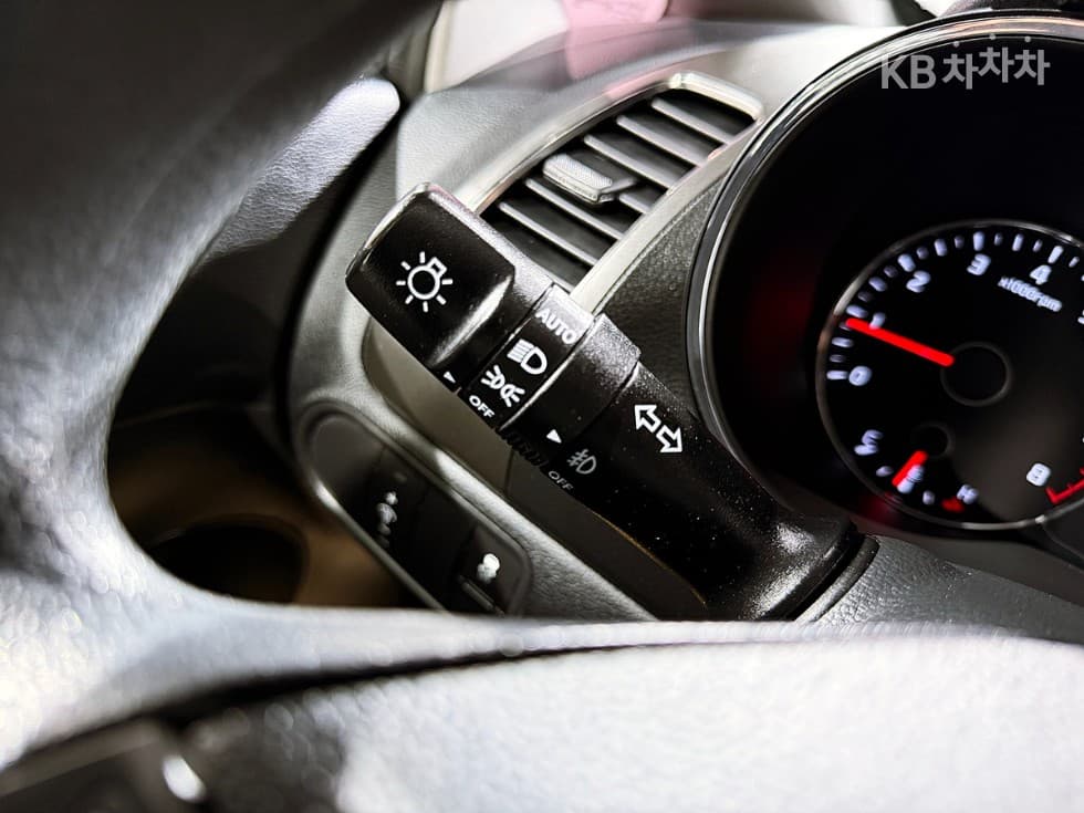 (156R3774)KIA The New K31.6 Gasoline Deluxe - 8