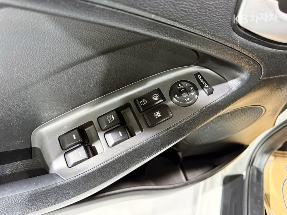 (156R3774)KIA The New K31.6 Gasoline Deluxe - 10