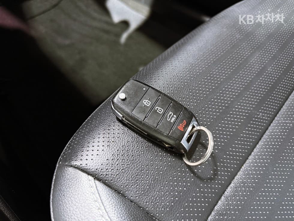 (156R3774)KIA The New K31.6 Gasoline Deluxe - 16