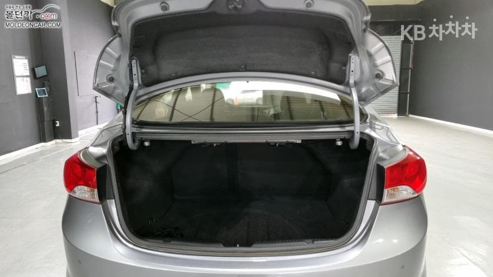 Хюндай Avante (Elantra)MDM16 GDI Modern - 18