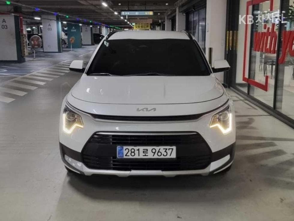 Киа Ди Всеново Ниро 1.6 HEV Престиж - Image 1