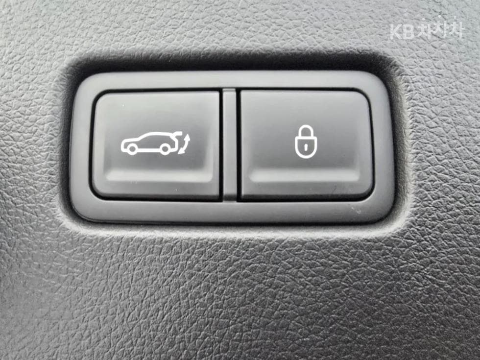 Дженезис GV60Стандартен 2WD Стандартен - 17