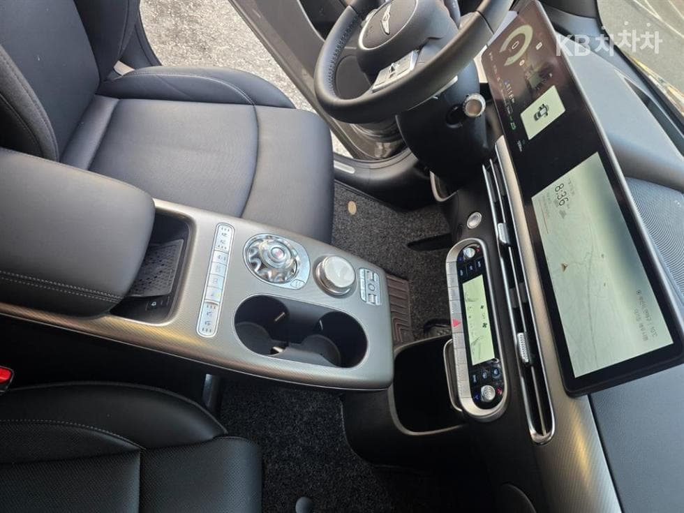 Дженезис GV60Стандартен 2WD Стандартен - 18