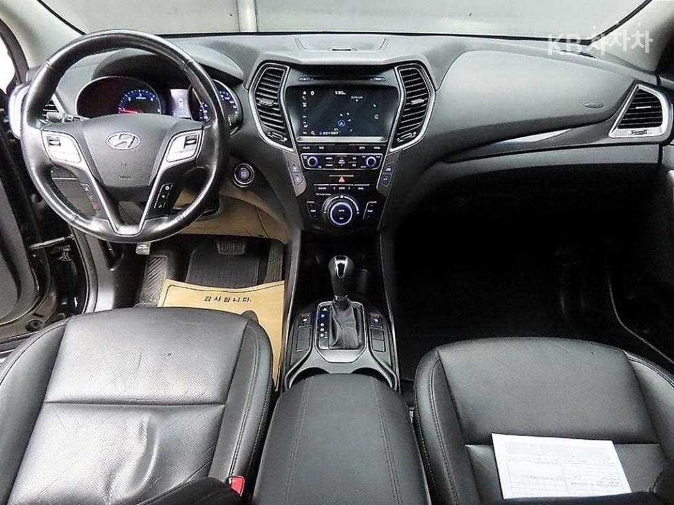 Хюндай Санта Фе DMХонда R-двигател 2.0 дизел 2WD PREMIUM Стандартен - 7