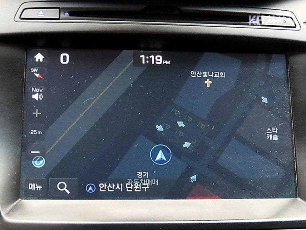 Хюндай Санта Фе DMХонда R-двигател 2.0 дизел 2WD PREMIUM Стандартен - 14