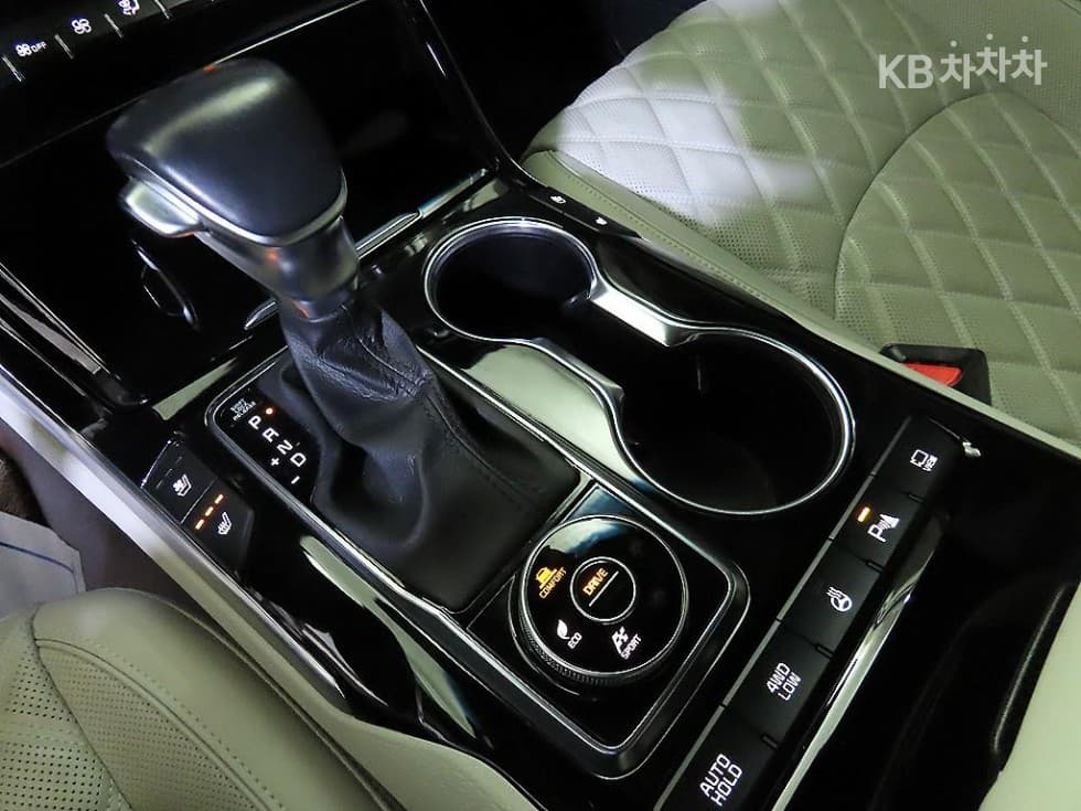 Kia Mohave 더마스터3.0 Diesel 4WD Masters - 12
