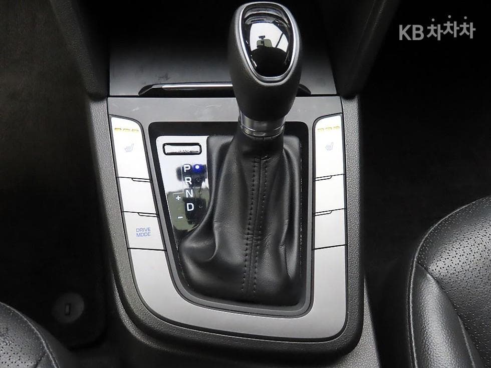 Хюндай Avante (Elantra)AD1.6 GDi Value Plus - 10
