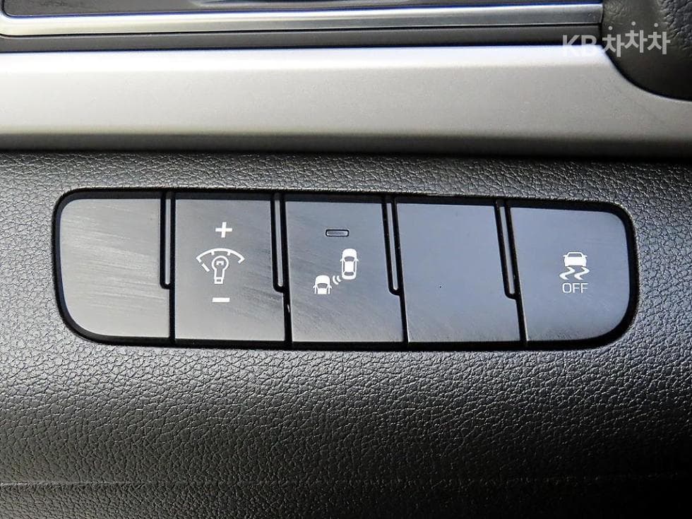 Хюндай Avante (Elantra)AD1.6 GDi Value Plus - 12