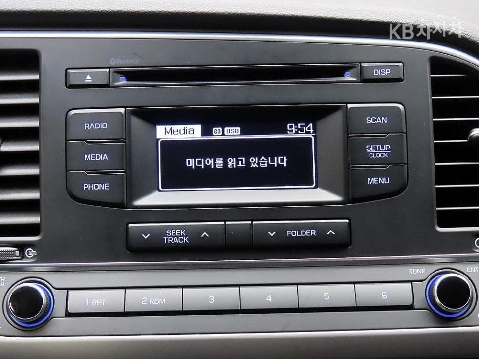 Хюндай Avante (Elantra)AD1.6 GDi Value Plus - 15