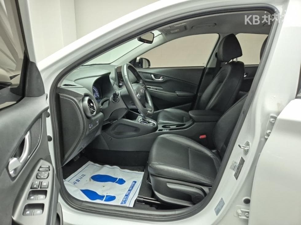 Хюндай The New (фейслифт) Kona1.6 Бензин Турбо 2WD Смарт - 11