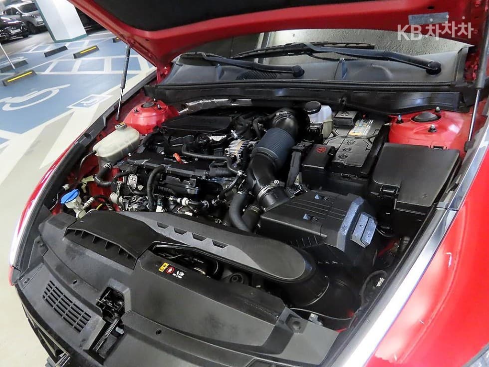 Hyundai Sonata (DN8)1.6 T Premium 패밀리 - 18