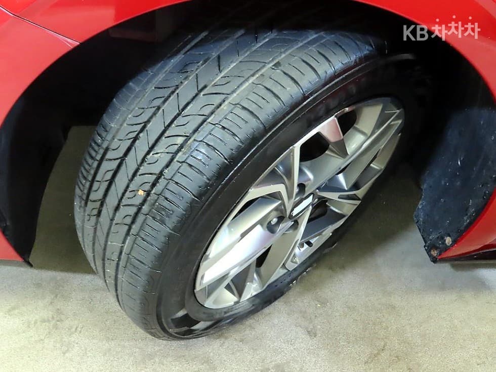 Hyundai Sonata (DN8)1.6 T Premium 패밀리 - 19