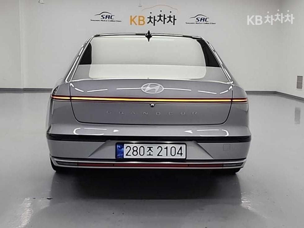 Хюндай Ди Всеново Grandeur (Azera)2.5L бензин 2WD Premium - 3