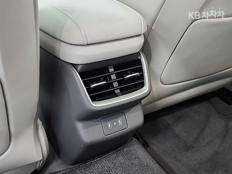 Хюндай Ди Всеново Grandeur (Azera)2.5L бензин 2WD Premium - 13