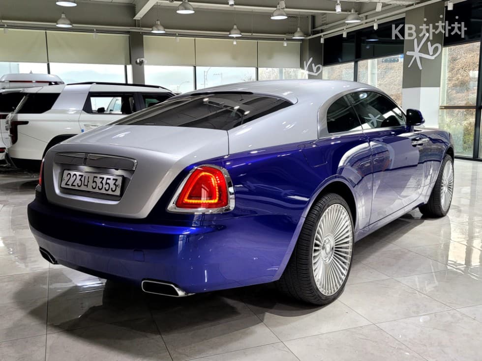 롤스로이스 Ray (van)스6.6 Standard - 3