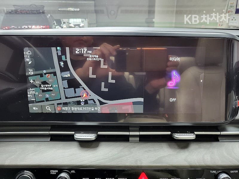 Kia Carnival 4th generationD2.2 9-seater Noblesse - 12