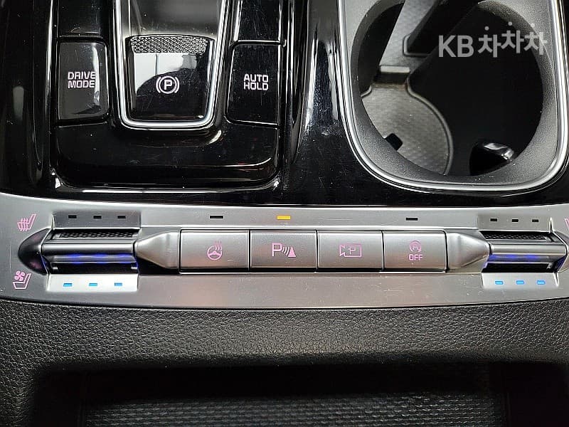 Kia Carnival 4th generationD2.2 9-seater Noblesse - 15