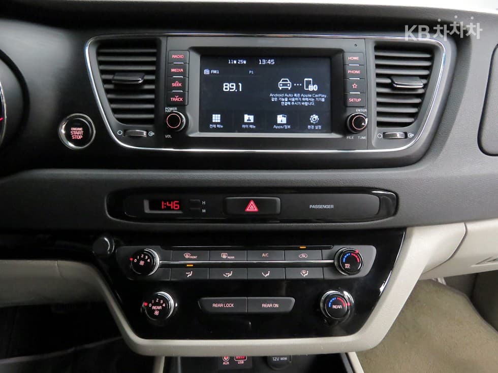 Kia The New (facelift) Carnival9-seater 2.2 Diesel Luxury - 11