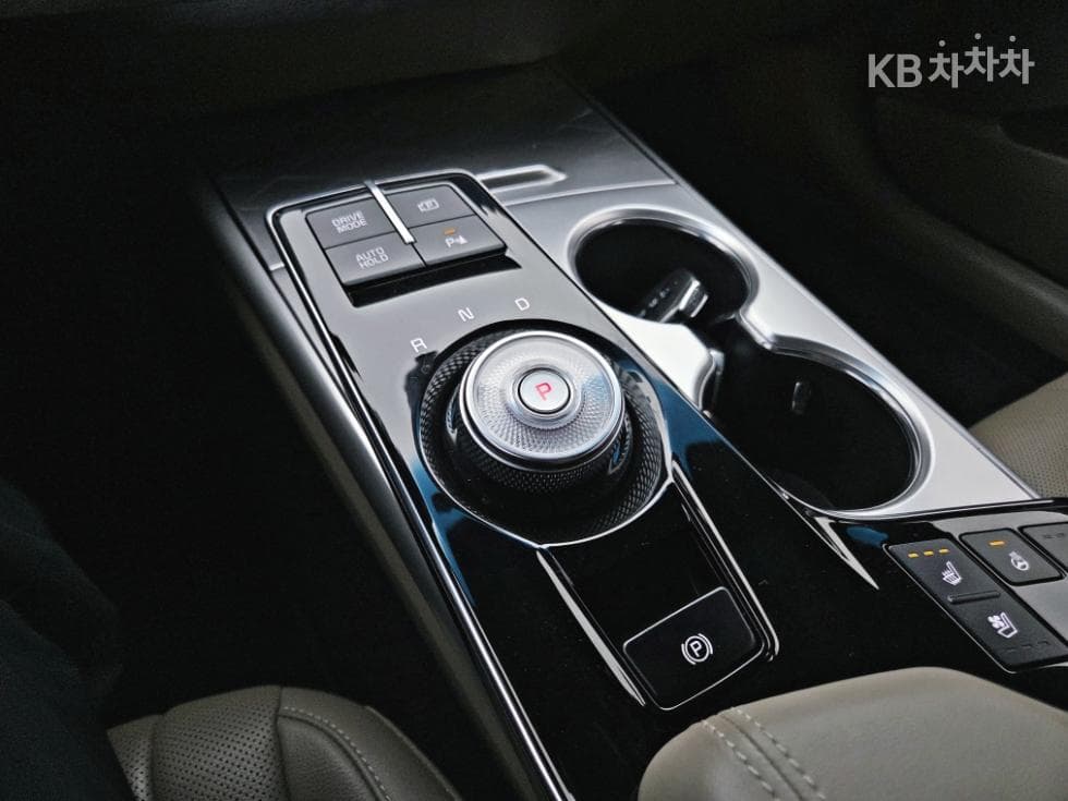 Киа K8 Хибрид1.6 Турбо Noblesse - 18